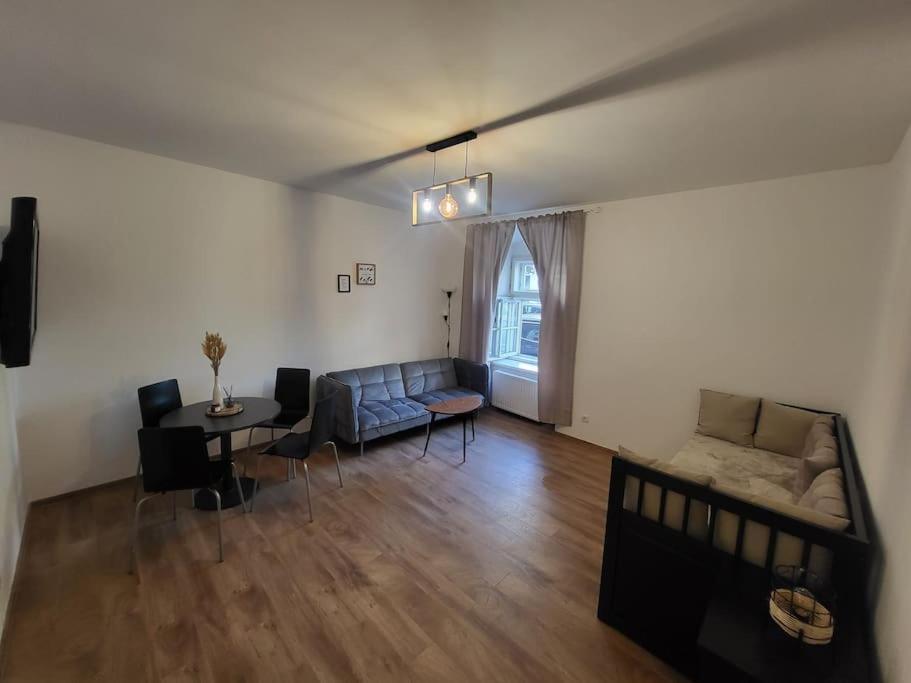 Exklusive Gartenwohnung Bécs Kültér fotó
