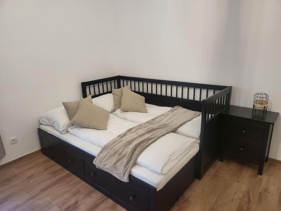 Exklusive Gartenwohnung Bécs Kültér fotó