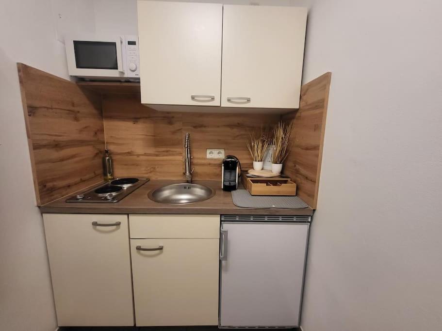 Exklusive Gartenwohnung Bécs Kültér fotó